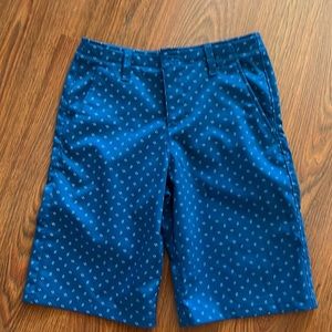 Under Armour golf shorts size 14